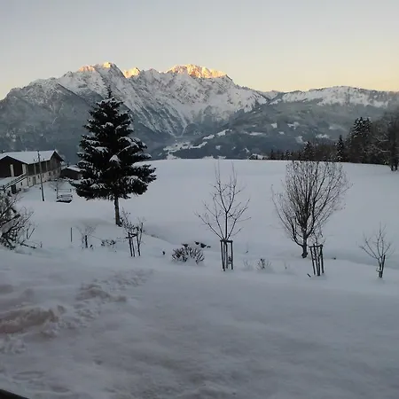 Goellblick Apartman